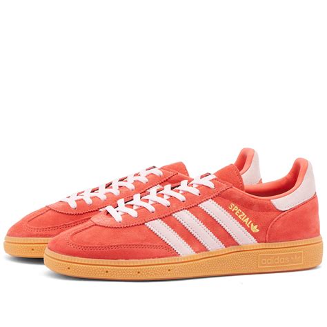 red and pink spezials